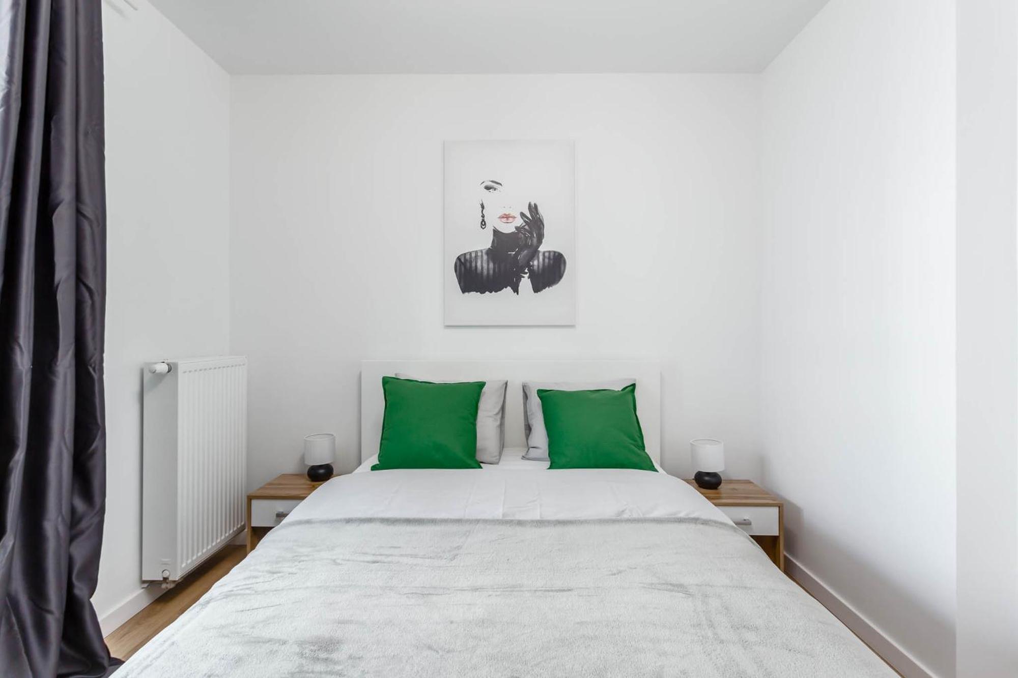 Enjoy! Ursus Lägenhet Warszawa Exteriör bild